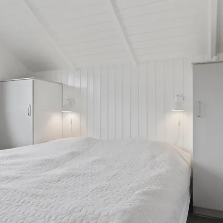 Vakantiehuis Three-bedroom In Sydals