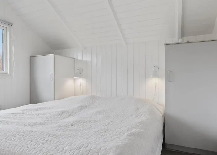 Casa de Férias Three-bedroom In Sydals